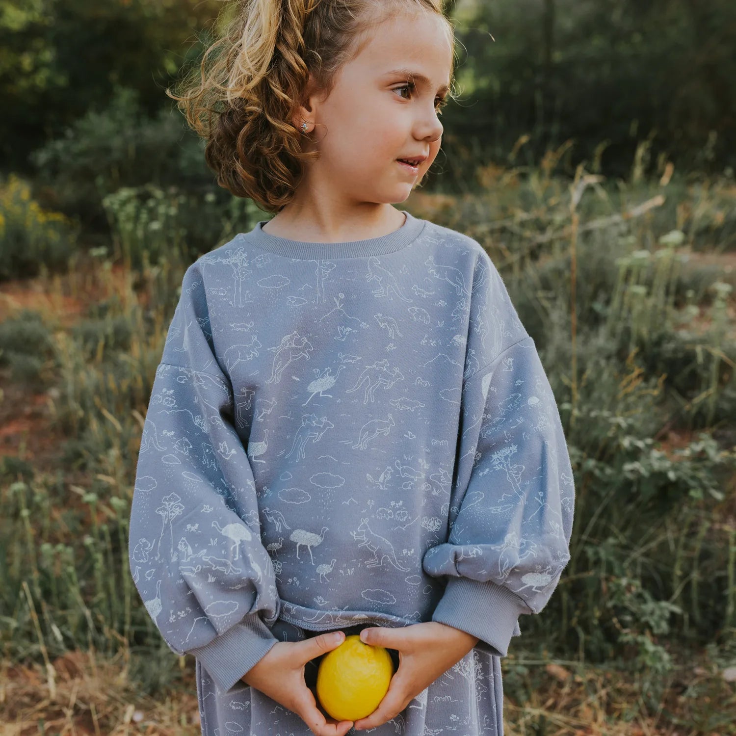 'the story' minimal gray puffed-sleeve sweatshirt