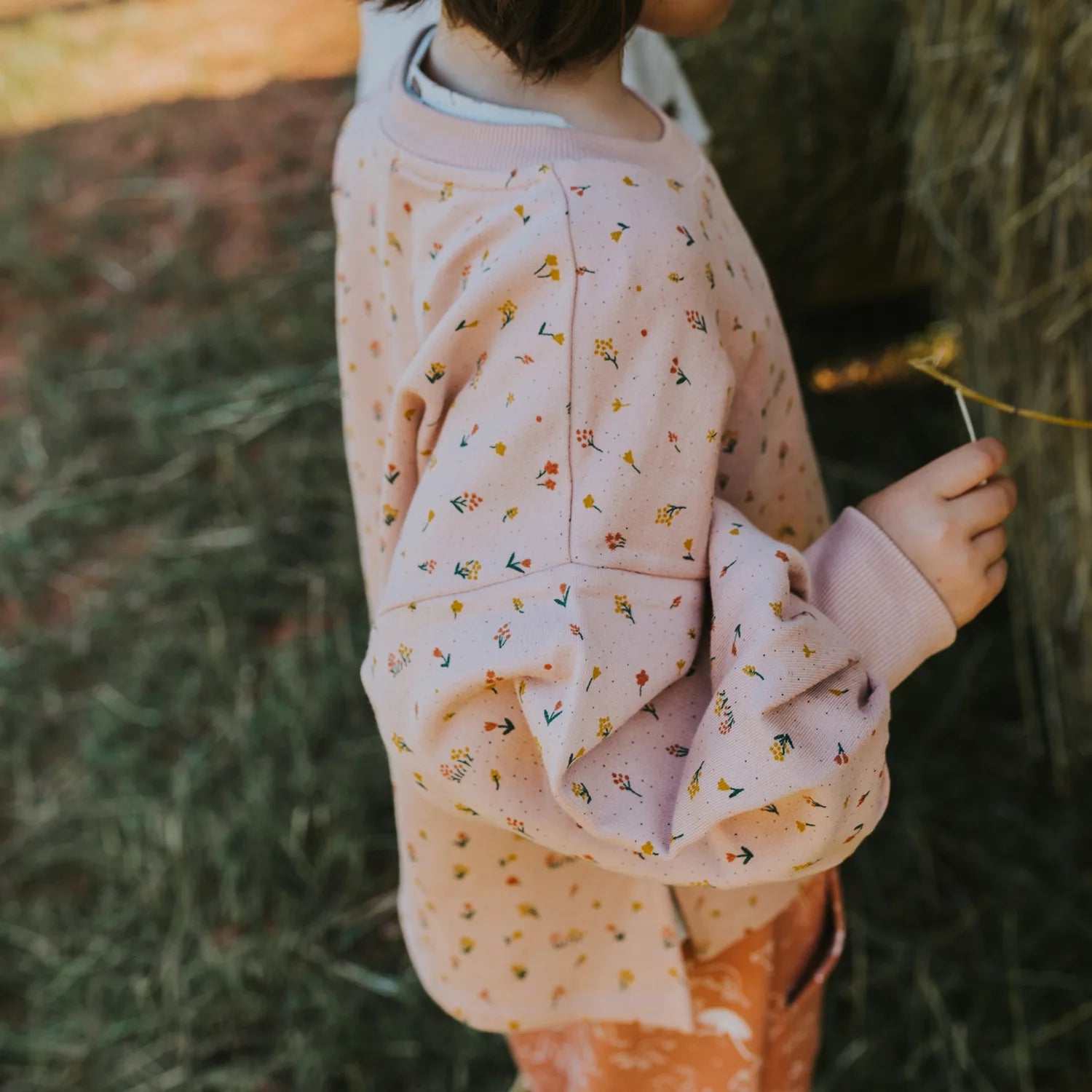 'desert wildflower' mahogany rose puffed-sleeve sweatshirt