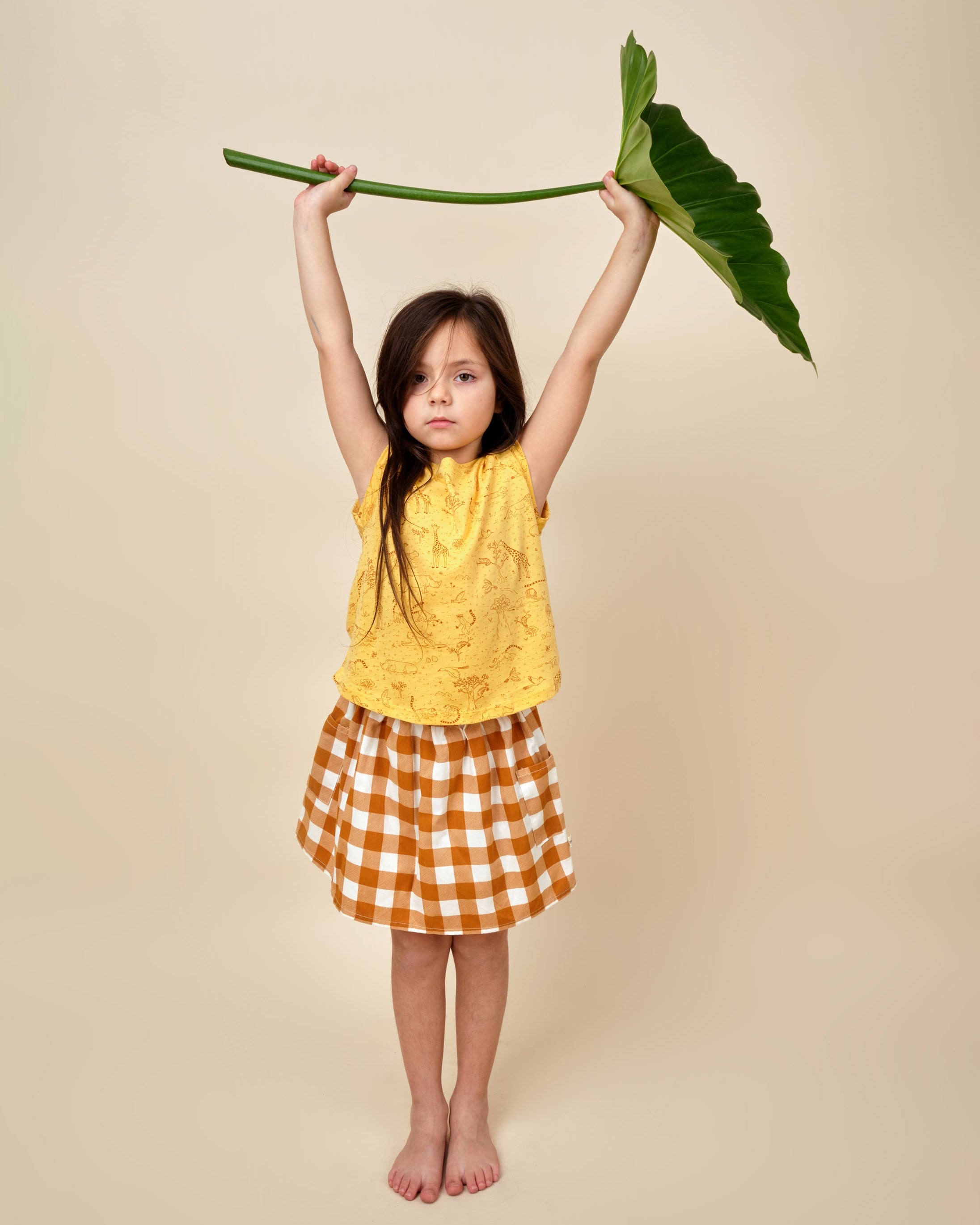 Girl Sleeveless Tshirt - The Story - Banana