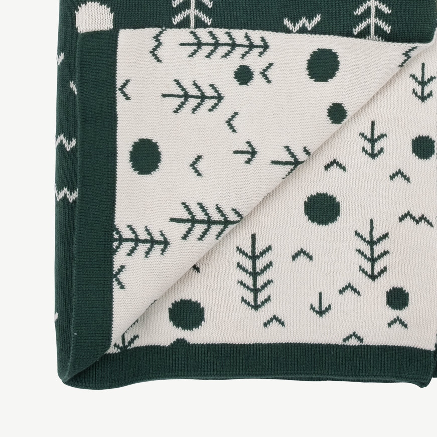 'the woods' forest green knit blanket