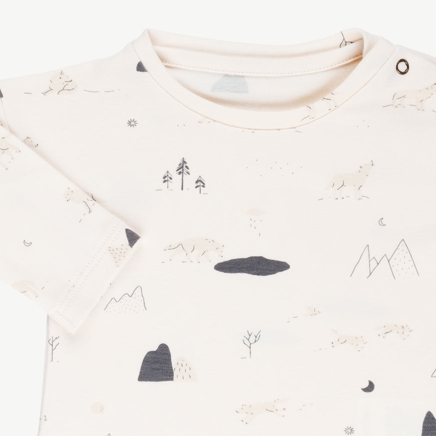 'guardian wolves' sea salt t-shirt