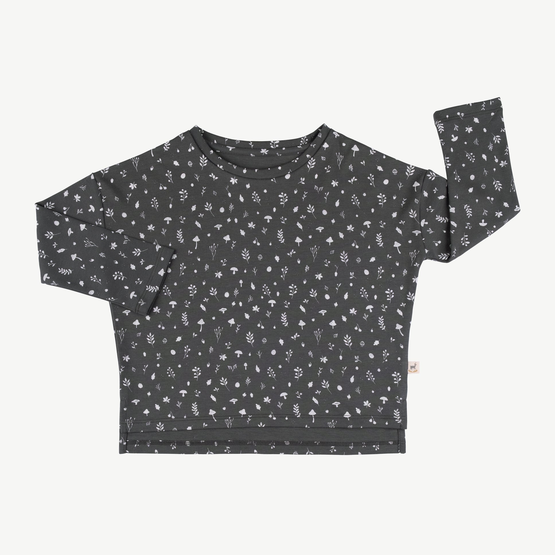 'woodland flora' dark shadow oversized t-shirt