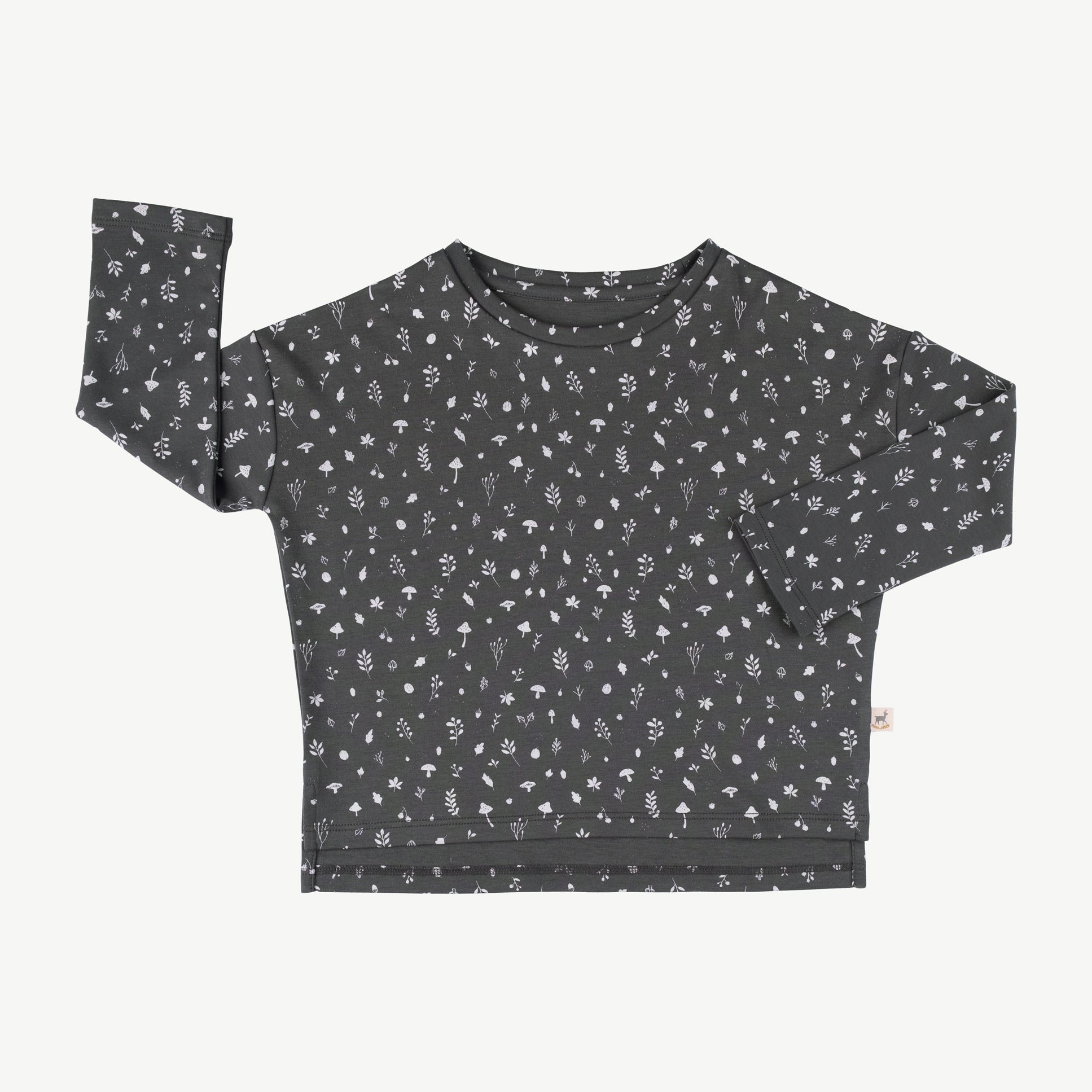 'woodland flora' dark shadow oversized t-shirt