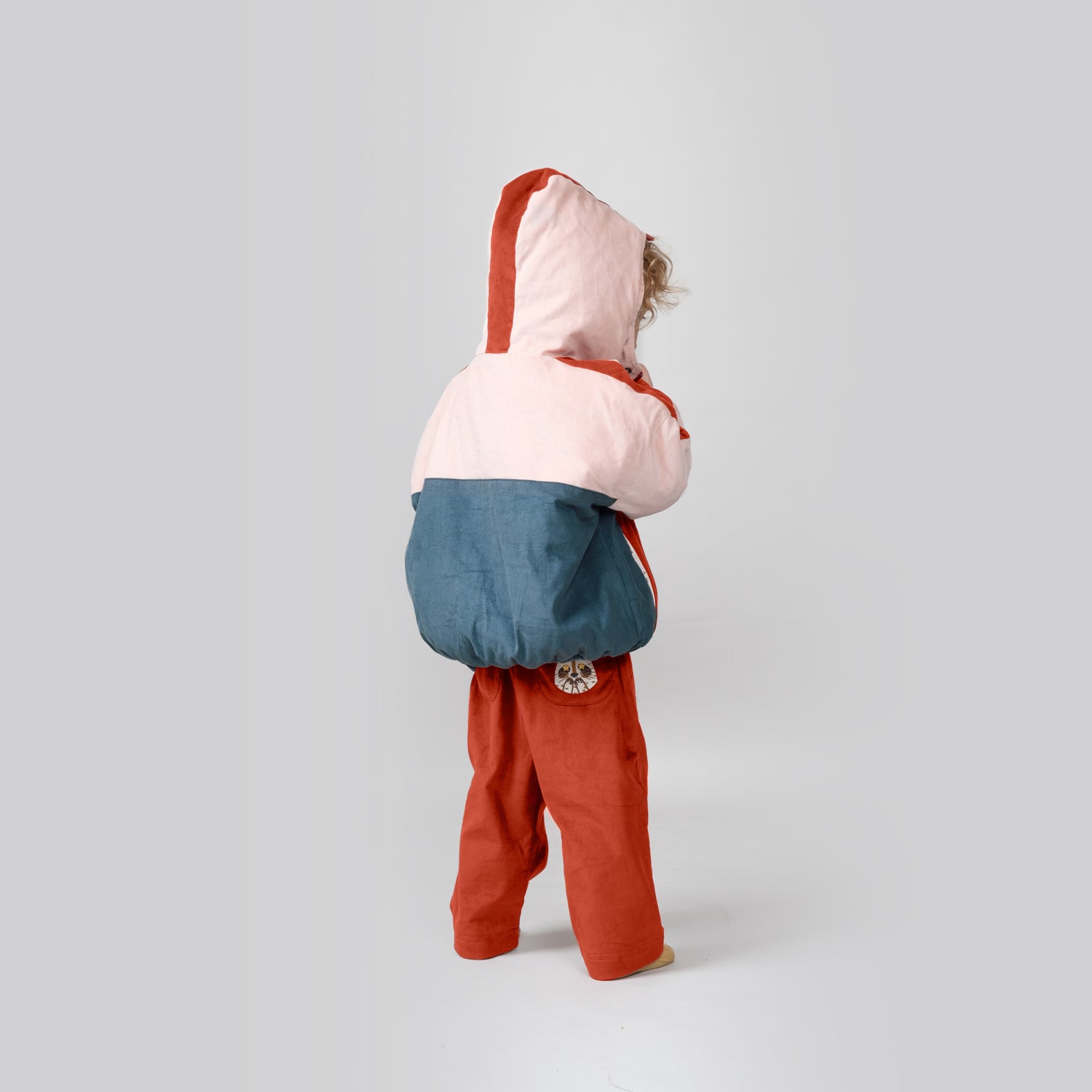 'amazed racoon' cameo rose corduroy padded jacket