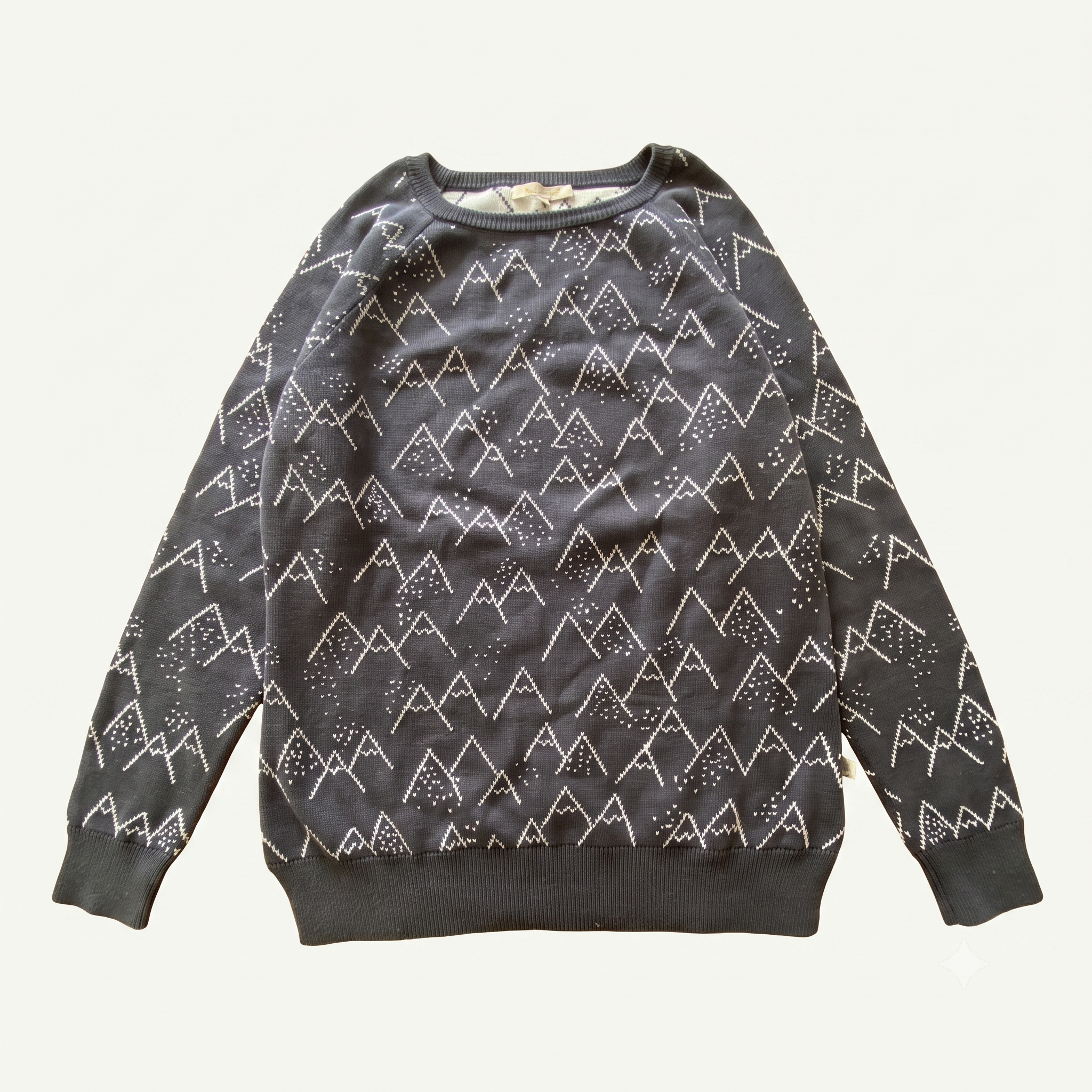 KNIT SWEATER