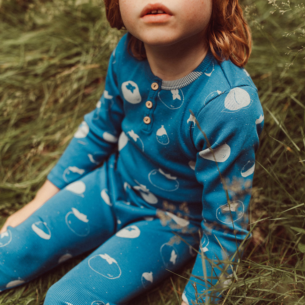 'fruitful patience' dark blue rib leggins
