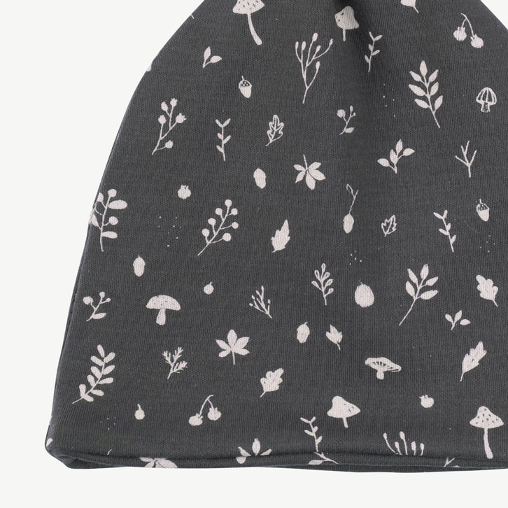 'woodland flora' dark shadow beanie