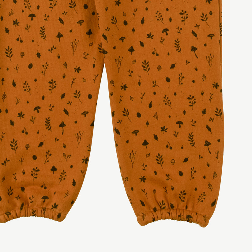 'woodland flora' sugar almond jogger